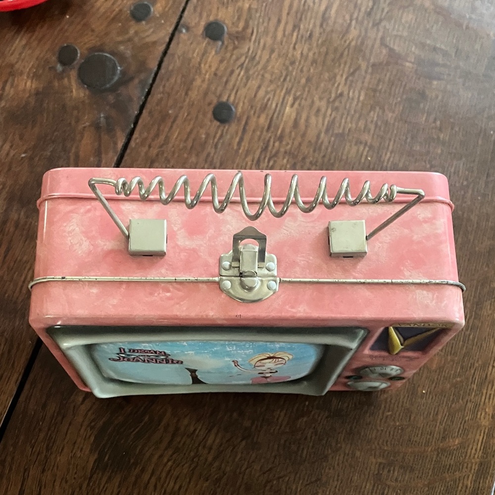 I Dream of Jeannie Vintage TV Tin Lunchbox Collectible - Pink - Picture 2 of 4